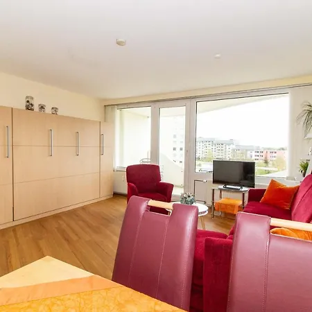 Lord Nelson 411 Apartman *